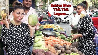 Rakhi Sawant Shopping Vegetables On Mumbai Streets Will Make You Laugh