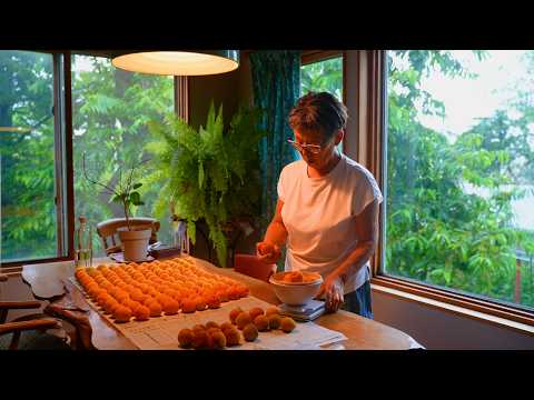 How My Mom Makes Traditional Japanese Preserves | Summer Life & Gardening in Rural Japan