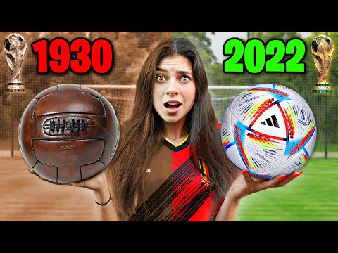1930 vs 2022 WK BAL EXPERIMENT! *VOETBAL CHALLENGE* #503