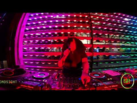 Odile Myrtil (LIVE) | Shift Radio | 10.10.25