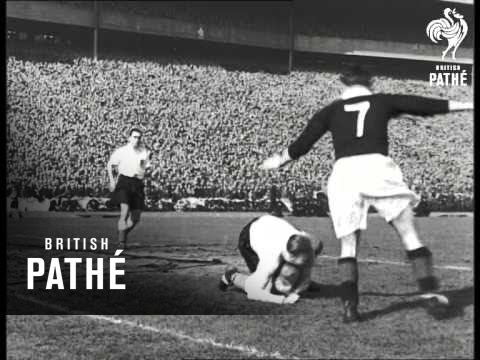 England Beat Scotland - But Only Just! (1950)