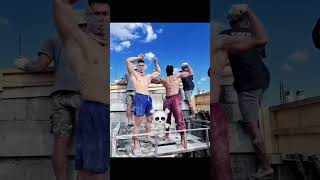 Download lagu otot kuli bangunan mp3