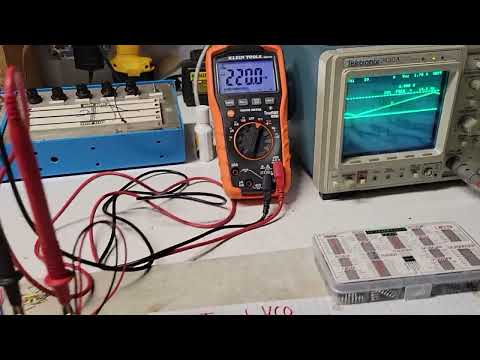 Op-Amp Triangular VCO