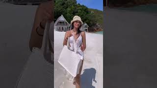 Download lagu It’s bikini babe season! Get ready to soak up the sun and make a splash 😎🏝️ mp3