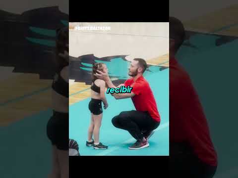 Confió en el entrenador y al final sucedió esto... ❤️🤸🏻 #shorts