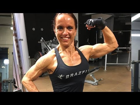 Fit and strong over 40 -  Muscle woman Ingunn Sviland Brudeli