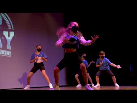 THE NEW SKIN JUNIOR - BILLETES AZULES