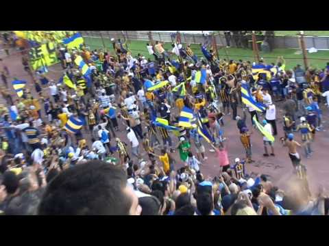 "Rosario Central - Los Guerreros - De La Cabeza Todos Descontrolados....(2013)" Barra: Los Guerreros • Club: Rosario Central • País: Argentina