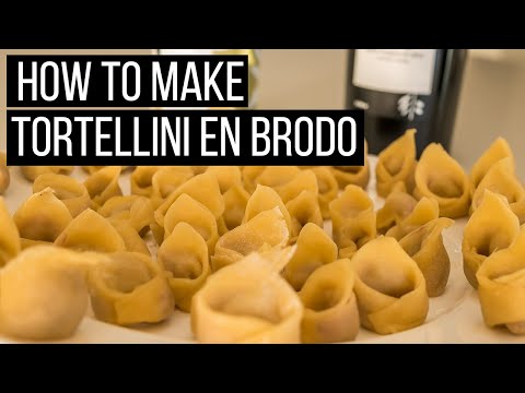HOW TO MAKE TORTELLINI EN BRODO | SIMPLE ITALIAN RECIPE TO MAKE AT HOME