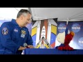 Elmo And The Astronauts