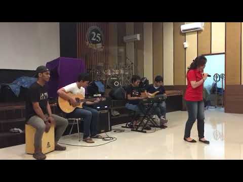 True Worshipper - Bersorak Sorai Cover  Accoustic Genesist Youth Bali