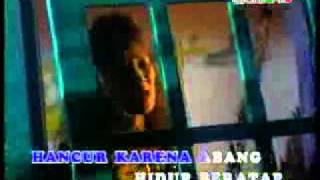 Download lagu CINTA BERCABANG.flv mp3