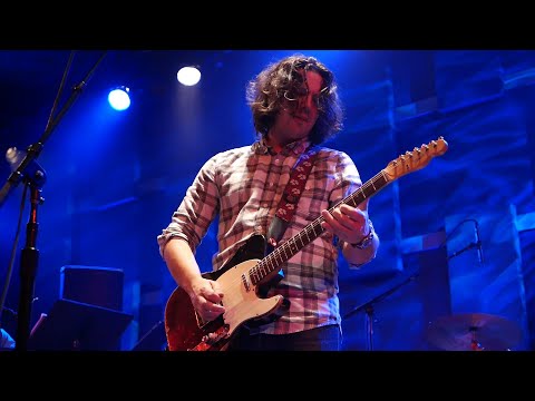 Davy Knowles - What In The World