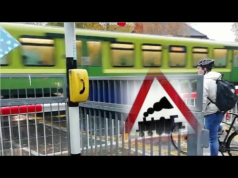 IRC Christmas Day 1: Sydney Parade Level Crossing.