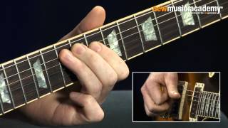 Lick of the Week 130 - Repeating Lick Cm7