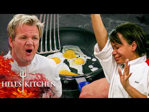 Fried Eggs Send the Red Team into a Civil War as Vinnie Gets Demoted to Dish Washer | Hell's Kitchen