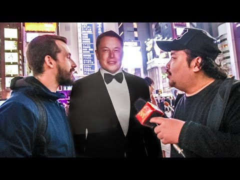 エロン・ムスクの切り抜きを東京に運んでみた (I Carried an Elon Musk Cutout Through Tokyo)