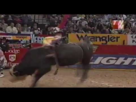 EDNEI CAMINHAS VS DILLINGER - PBR FINALS 2000