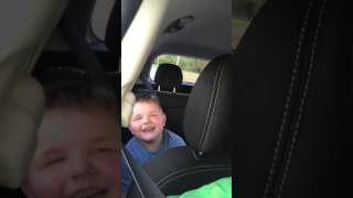 Trebor singing Dirt on my boots by Jon Pardi