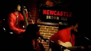 Lost Fingers - AC/DC - You shook me all night long suivi de Thunderstruck FEIQ 2008