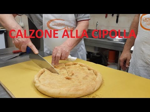 Barese Calzone with Onion