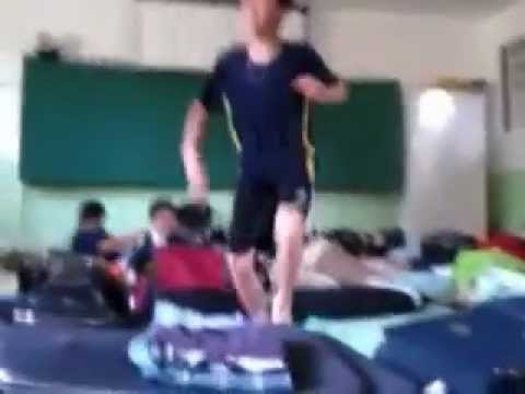 Dança no Alojamento