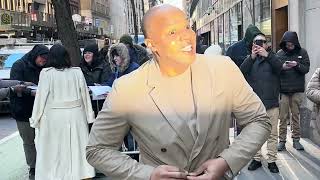 Donald Faison is freezing and doesn’t like NYC winter! #donaldfaison