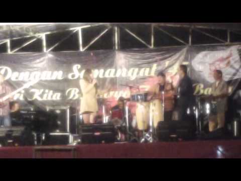 Gina Moejang + Q Band 5