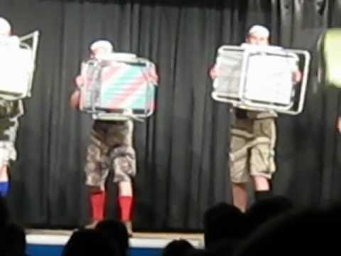 Horton Kirby gangshow  2012two