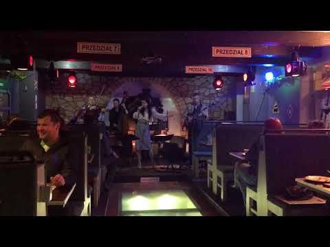 KONCERT ZESPOŁU HOLEVIATERS W PIZZERII JAKO