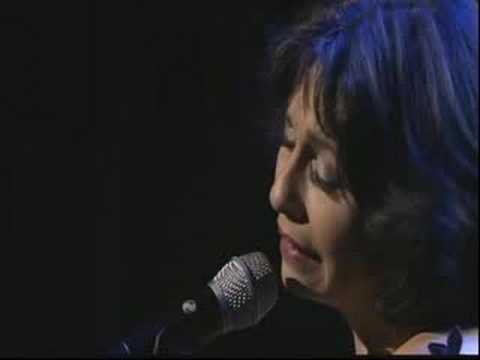 download lagu mp3 mp4 Laura Fygi Les Feuilles Mortes Autumn Leaves, download lagu Laura Fygi Les Feuilles Mortes Autumn Leaves gratis, unduh video klip Laura Fygi Les Feuilles Mortes Autumn Leaves