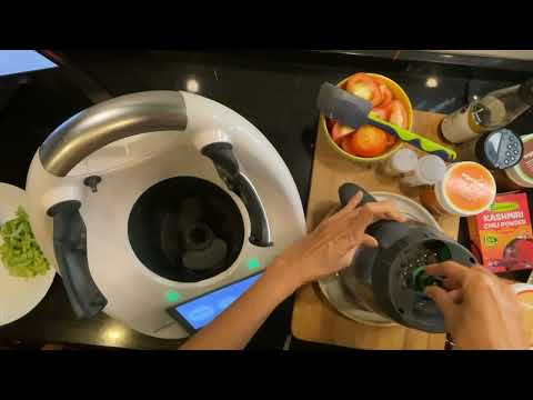 🌶️Easy Vegan Kashmiri Tofu! (Recipe from the NEW Plant-Based Bundle!)