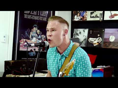 The Noisy Crows - Haunted House. ELT Live Session Contest.