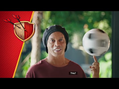 Ronaldinho reacts to Erling Haaland being in Clash of Clans!
