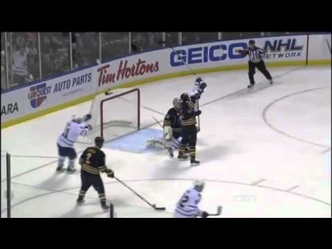 Leafs @ Sabres - Dion Phaneuf Goal