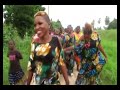 Chura Waonesha Kuma Live Wakicheza