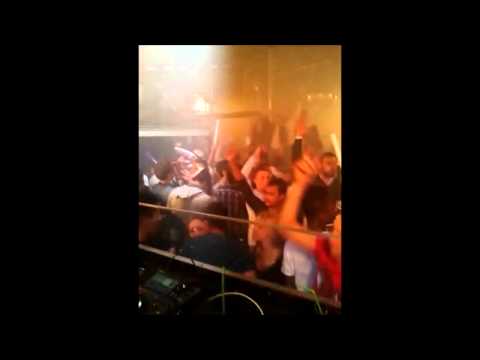 Dorian Evander Live - Lifecity Lyon (mobile phone video)