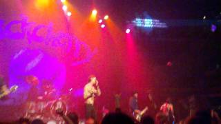 Buckcherry: Lawless And Lulu (Live)