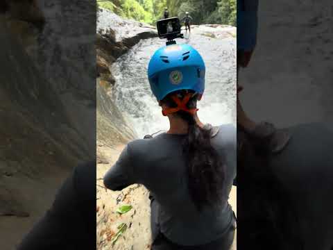 Explorando os Cânions de Boiçucanga, localizados em São Sebastião, SP - Brasil.