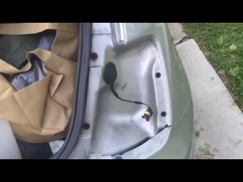 Quick DIY FIAT 500 LED tail light install