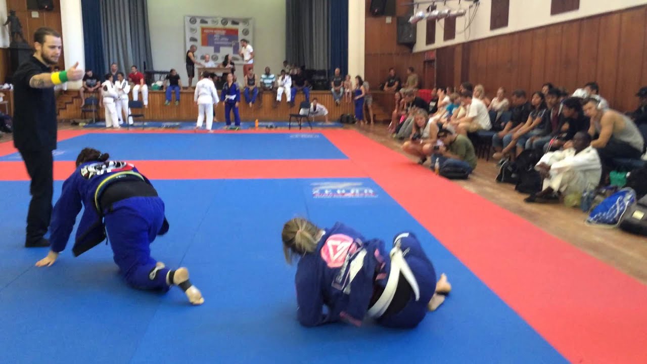 Elsa Machado vs Leigh Van Der Berg U+75Kgs White Belt