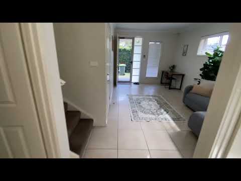 Address Withheld, Maroubra, NSW 2035, 4 phòng ngủ, 2 phòng tắm, Townhouse