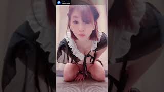 《エロTikTok》『揺れ』エッチな衣装で下乳ダンス
