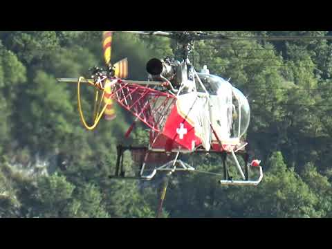 Helico Lama SA315B HB-XRE Air Glaciers landing Sion airport Valais Switzerland 28.09.2020
