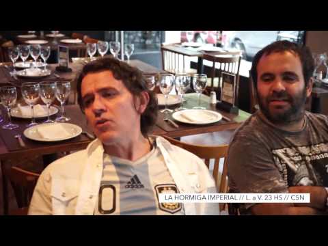 GUILLE AQUINO // EL SKETCH - AMIGOS DEMOCRATICOS