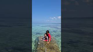 Adik ibrahim kaget lagi asik berenang tiba tiba ketoran lewat