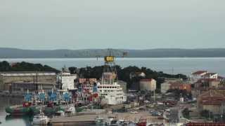 preview picture of video 'Timelapse škver Mali Lošinj, shipyard Mali Losinj, island Losinj'