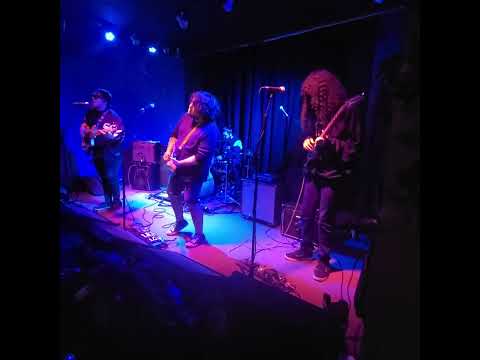 Luzma' Dropping It Like It's Hot