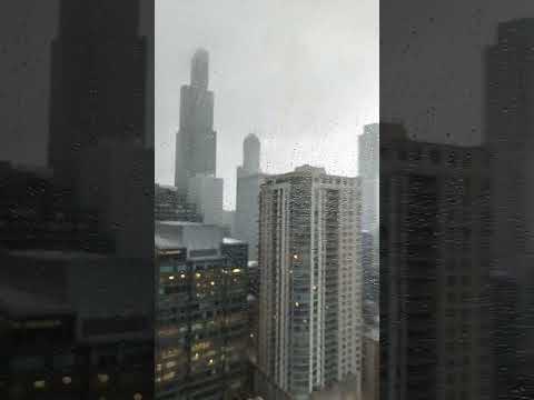 Brishti ❤️ #chicago #newyork #usa #travel #chicagoattractions #newyorkcity #rain #hurricane