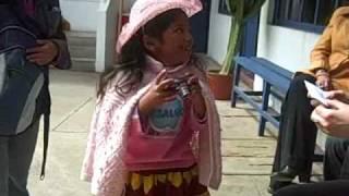 preview picture of video 'Precious Little Girl in Cuzco, Peru'
